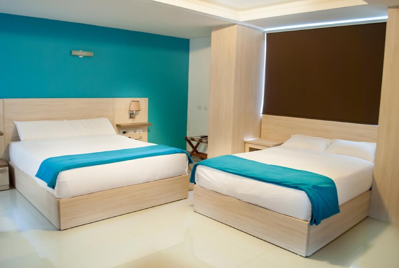 Hotel - Centro Comercial Punta Del Mar Salinas (Santa Elena) Bagian luar foto